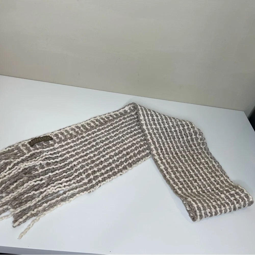 Hilana alpaca wool Quito-Ecuador scarf